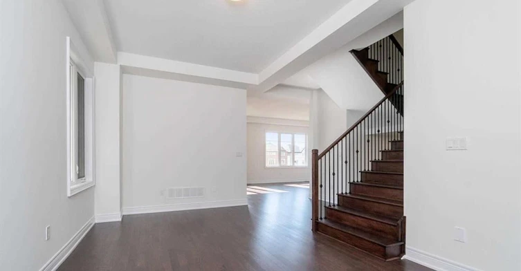 1372 Argall Court, Milton, ON, L9T 7K6 - 4