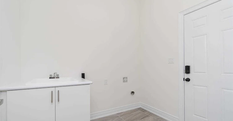 1372 Argall Court, Milton, ON, L9T 7K6 - 15