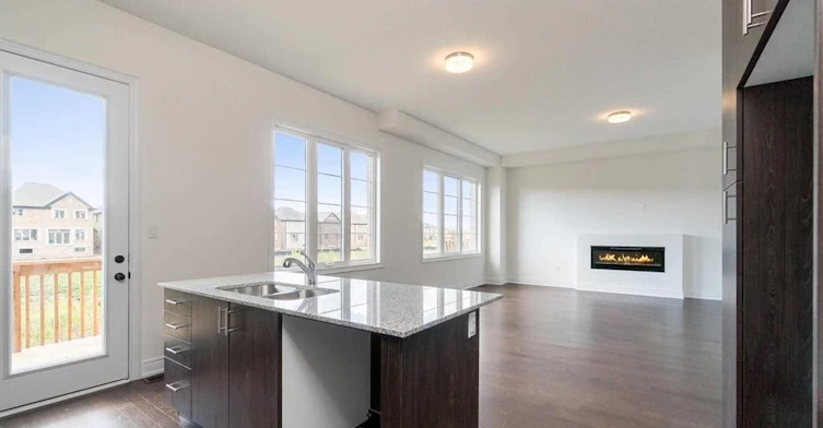 1372 Argall Court, Milton, ON, L9T 7K6 - 9