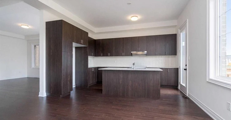 1372 Argall Court, Milton, ON, L9T 7K6 - 5