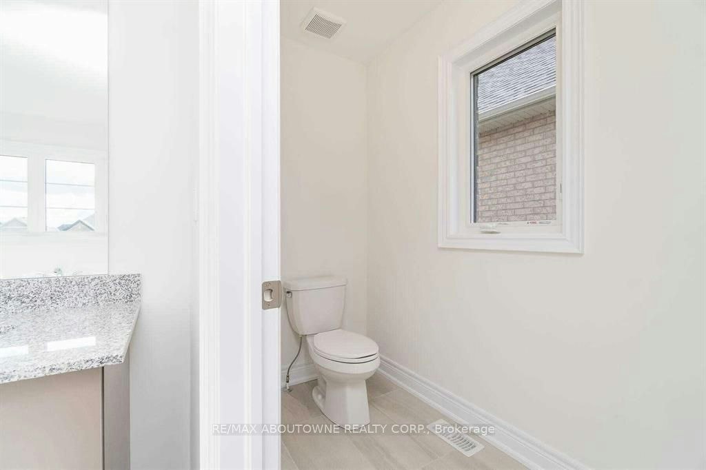 1372 Argall Court, Milton, ON, L9T 7K6 - 24