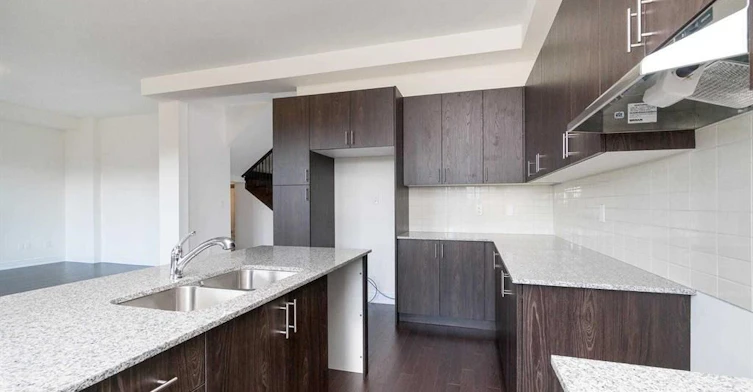 1372 Argall Court, Milton, ON, L9T 7K6 - 7