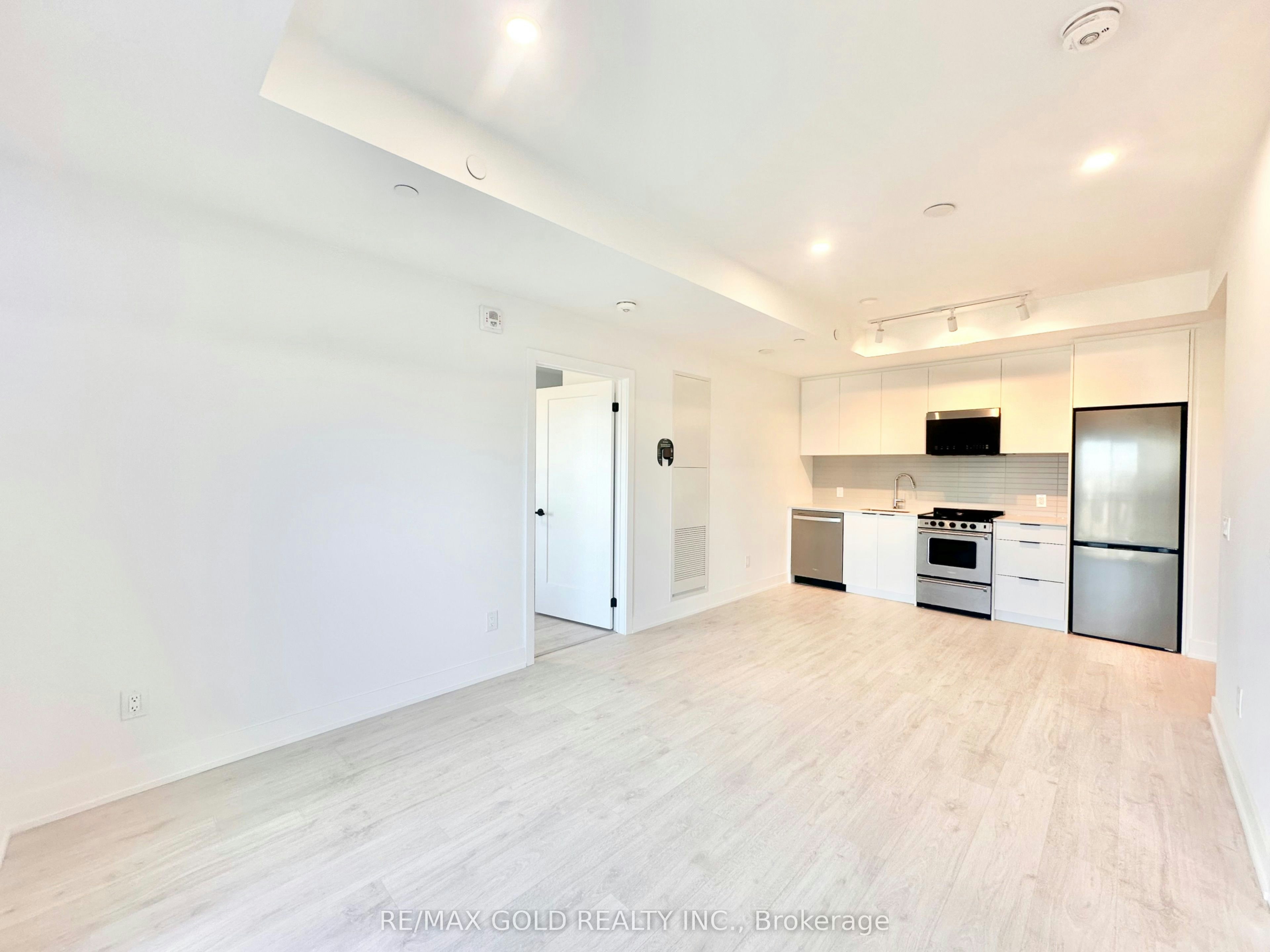 605-3008 William Cutmore Boulevard, Oakville, ON, L6H 8E7 - 10