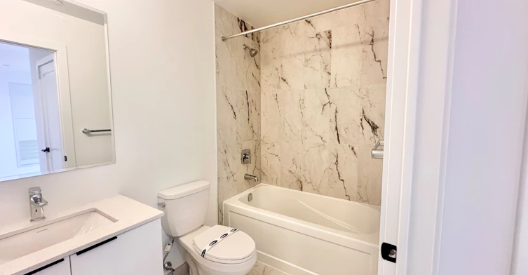 605-3008 William Cutmore Boulevard, Oakville, ON, L6H 8E7 - 15