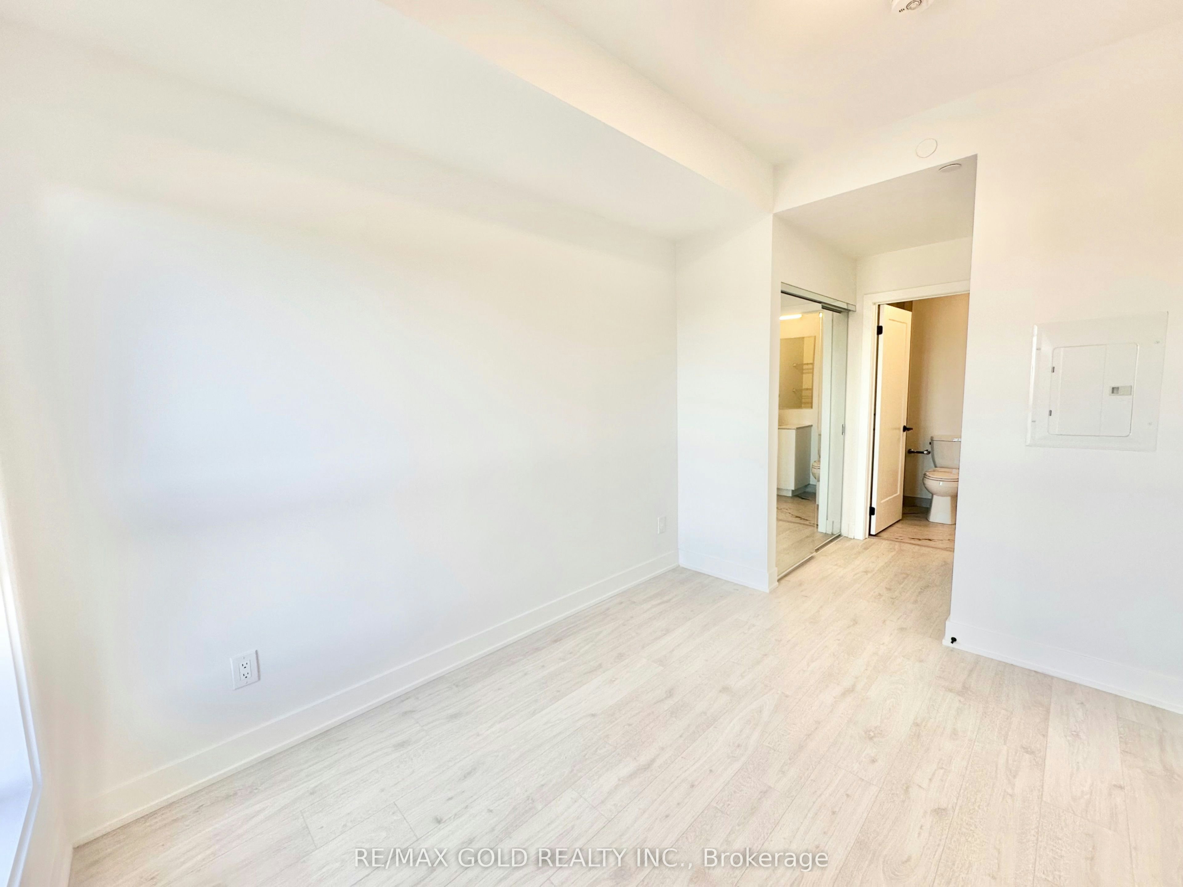 605-3008 William Cutmore Boulevard, Oakville, ON, L6H 8E7 - 18