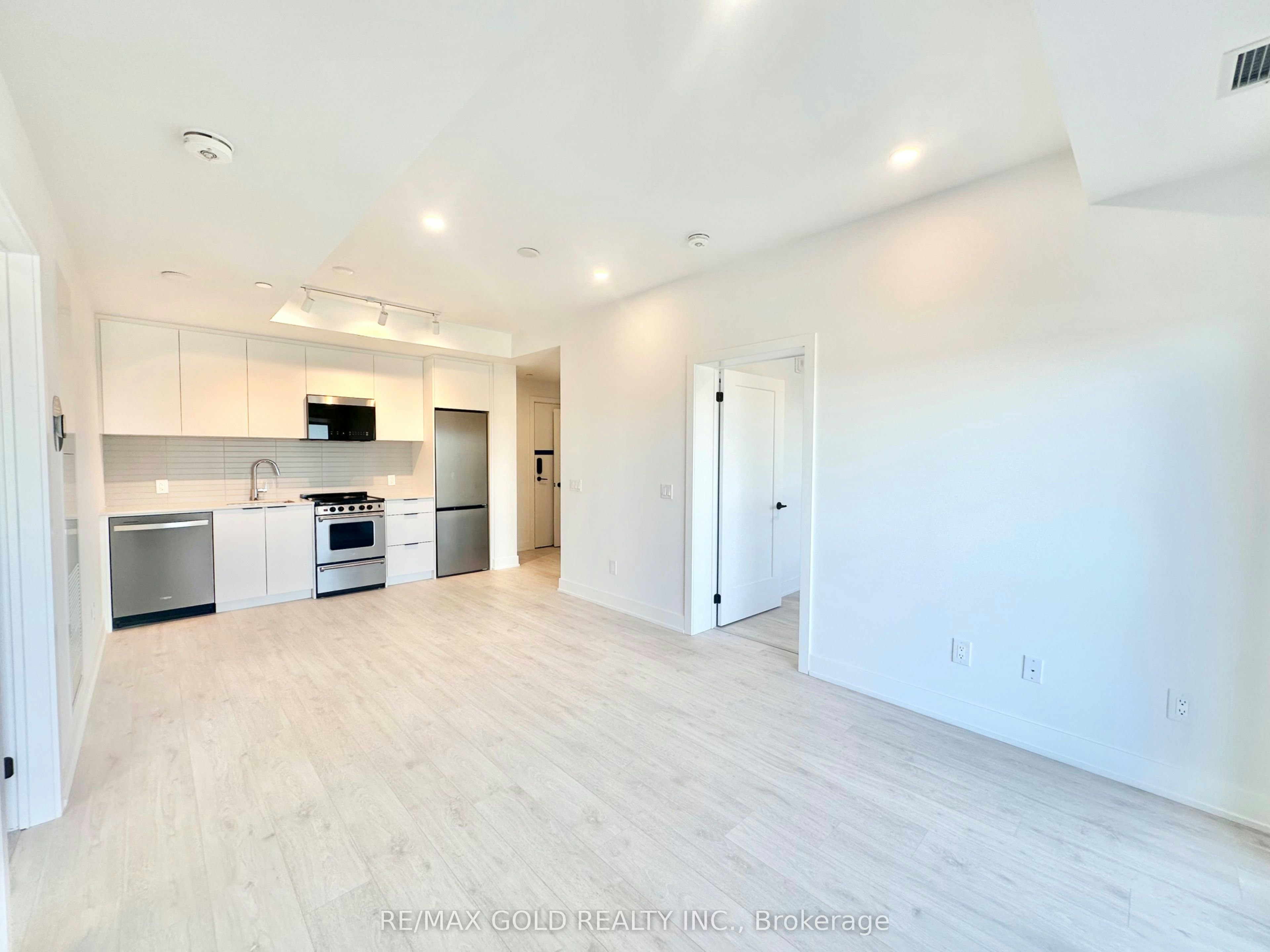 605-3008 William Cutmore Boulevard, Oakville, ON, L6H 8E7 - 7