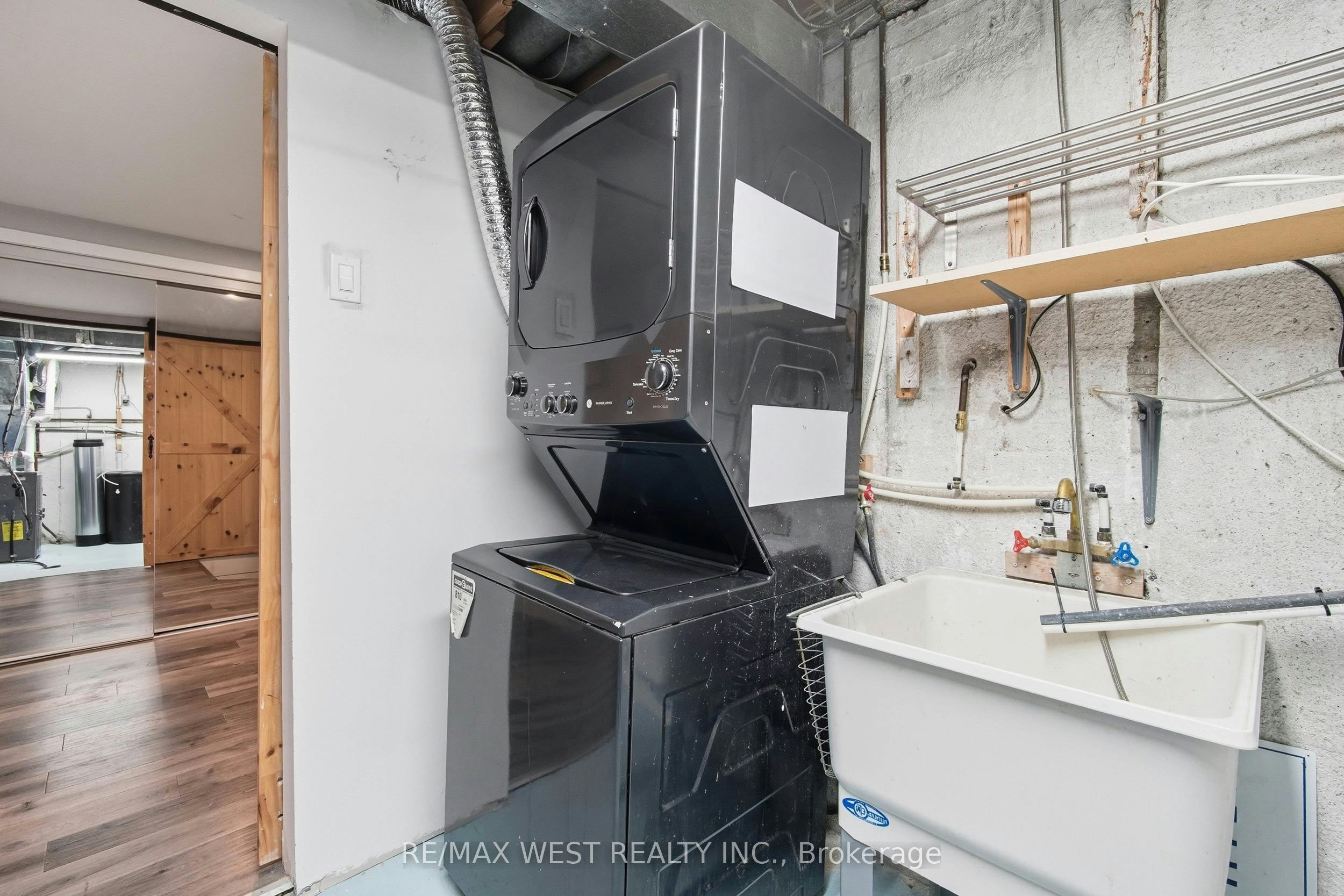 113-5475 Lakeshore Road, Burlington, ON, L7L 1E1 - 21