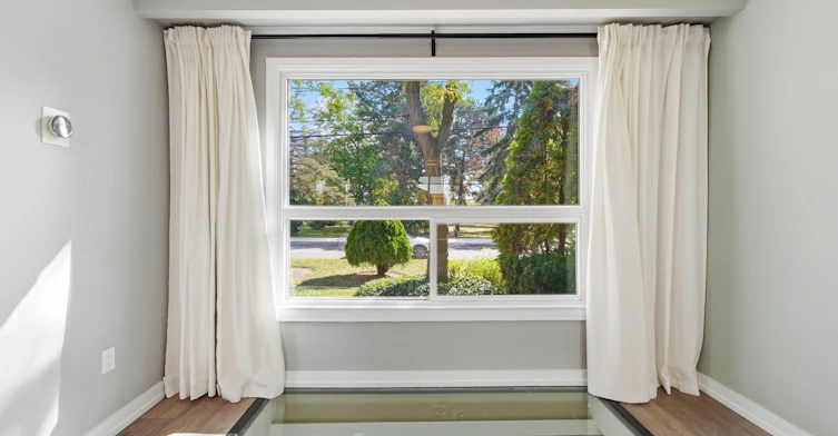 113-5475 Lakeshore Road, Burlington, ON, L7L 1E1 - 7
