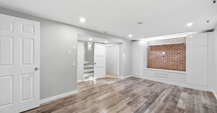 113-5475 Lakeshore Road, Burlington, ON, L7L 1E1 - 18