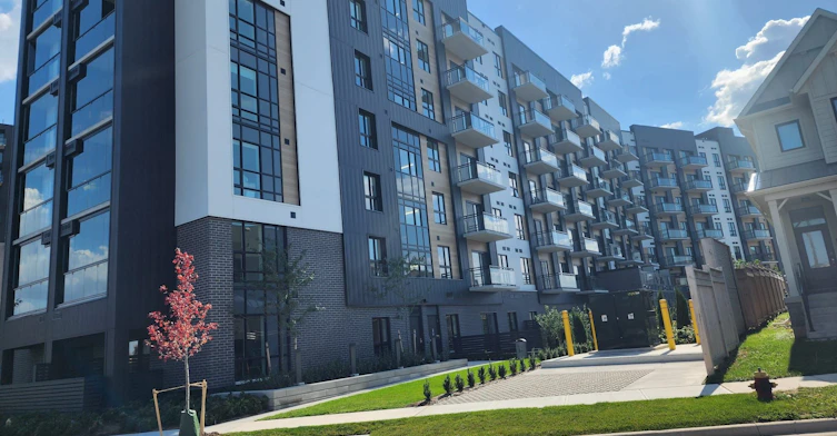 407-3008 Willam Cutmore Boulevard, Oakville, ON, L6H 3S3 - 12