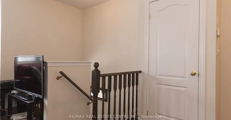 1413 Granrock Crescent, Mississauga, ON, L5V 0E1 - 4