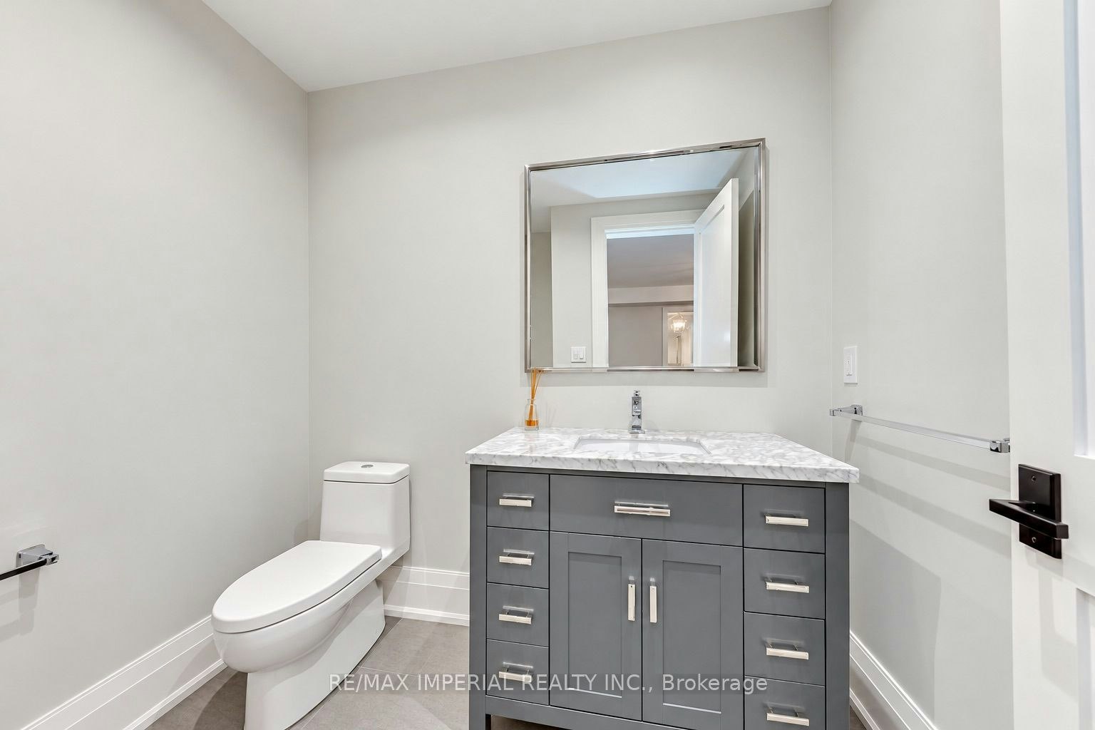 1517 Duncan Road, Oakville, ON, L6J 2R5 - 45