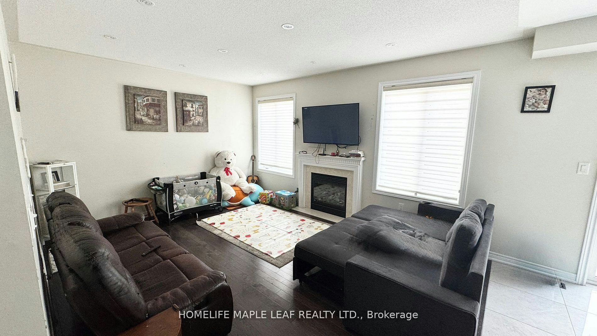 8 Ricardo Road, Brampton, ON, L6P 3Z1 - 2