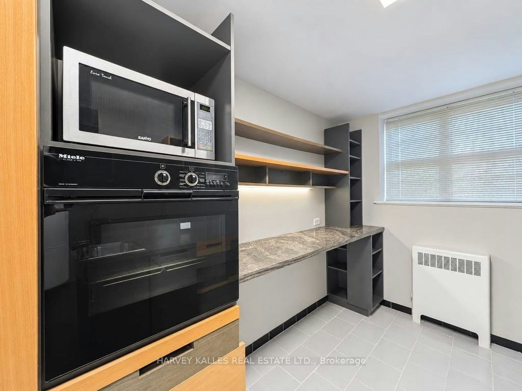 1B-65 Old Mill Road, Toronto, ON, M8X 1G9 - 18