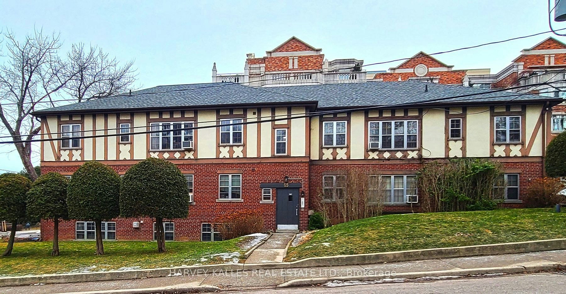 1B-65 Old Mill Road, Toronto, ON, M8X 1G9