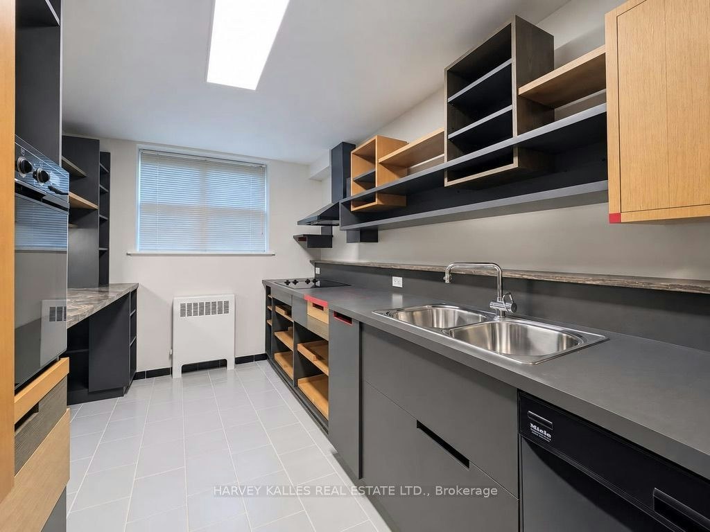 1B-65 Old Mill Road, Toronto, ON, M8X 1G9 - 19