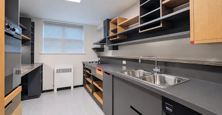 1B-65 Old Mill Road, Toronto, ON, M8X 1G9 - 19