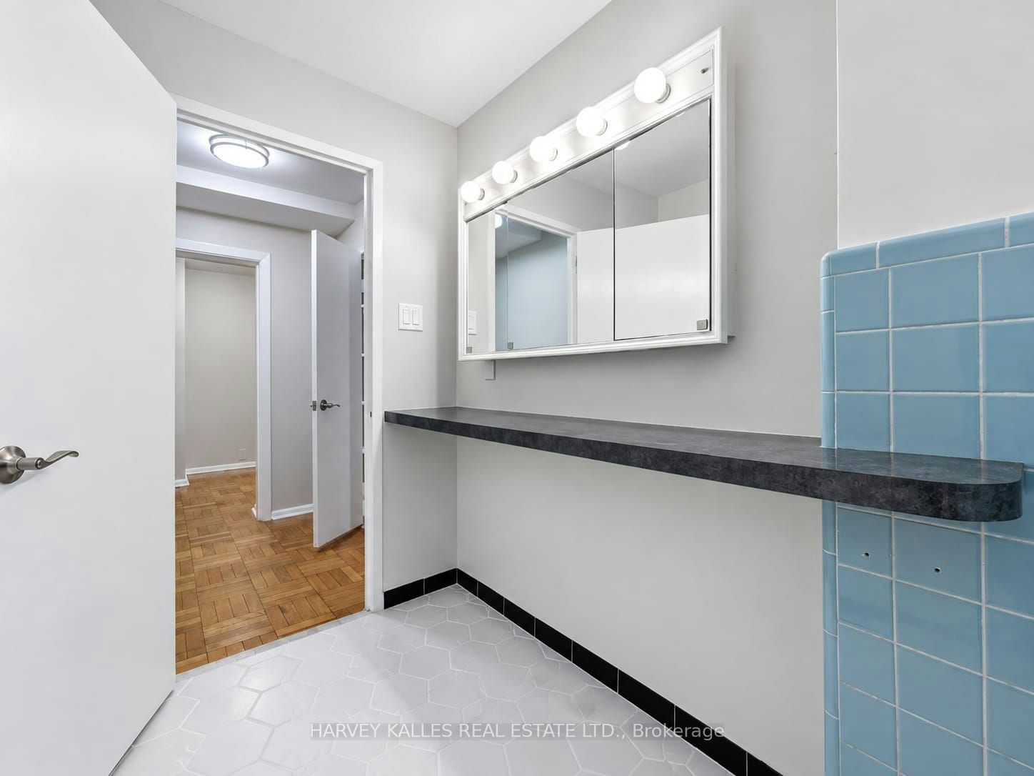 1B-65 Old Mill Road, Toronto, ON, M8X 1G9 - 24
