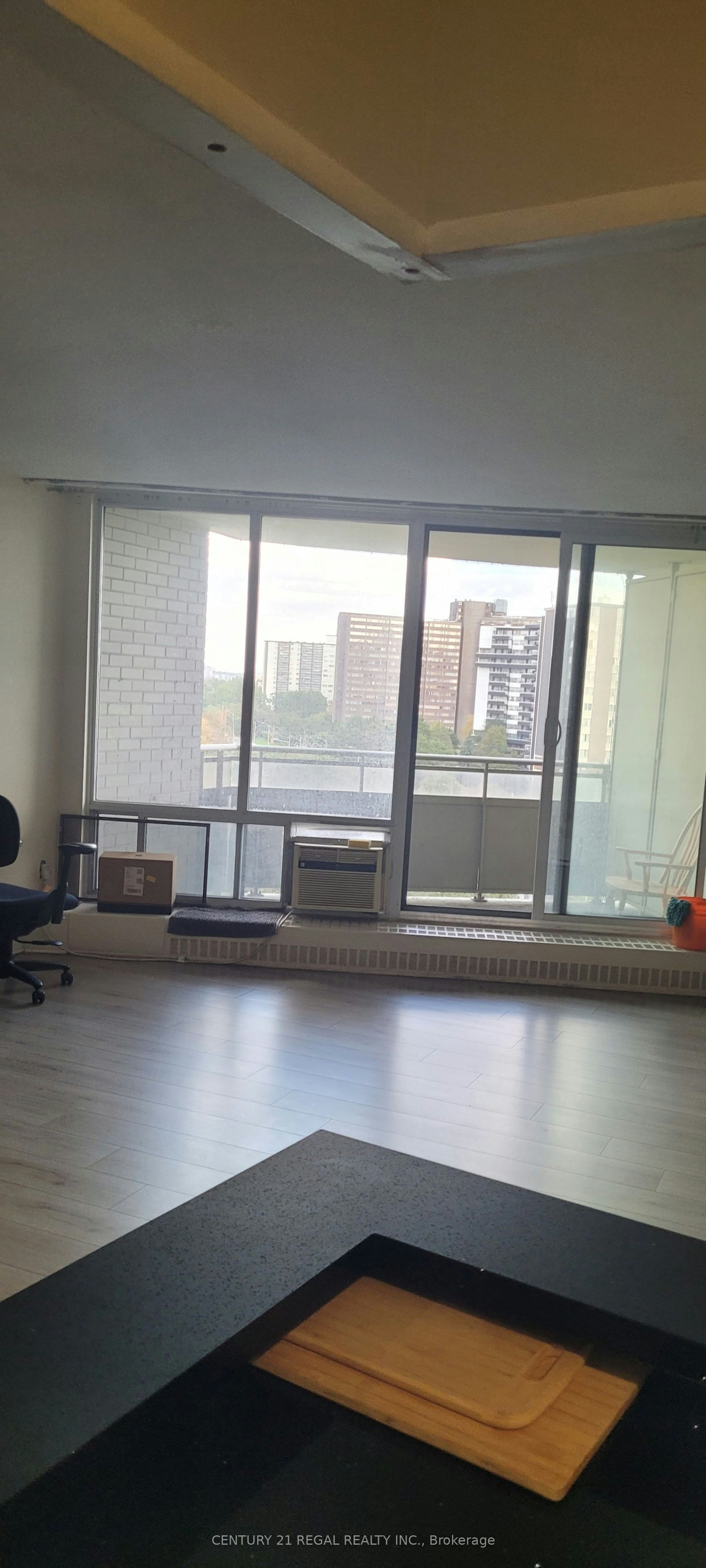 804-380 Dixon Road, Toronto, ON, M9R 1T3 - 2