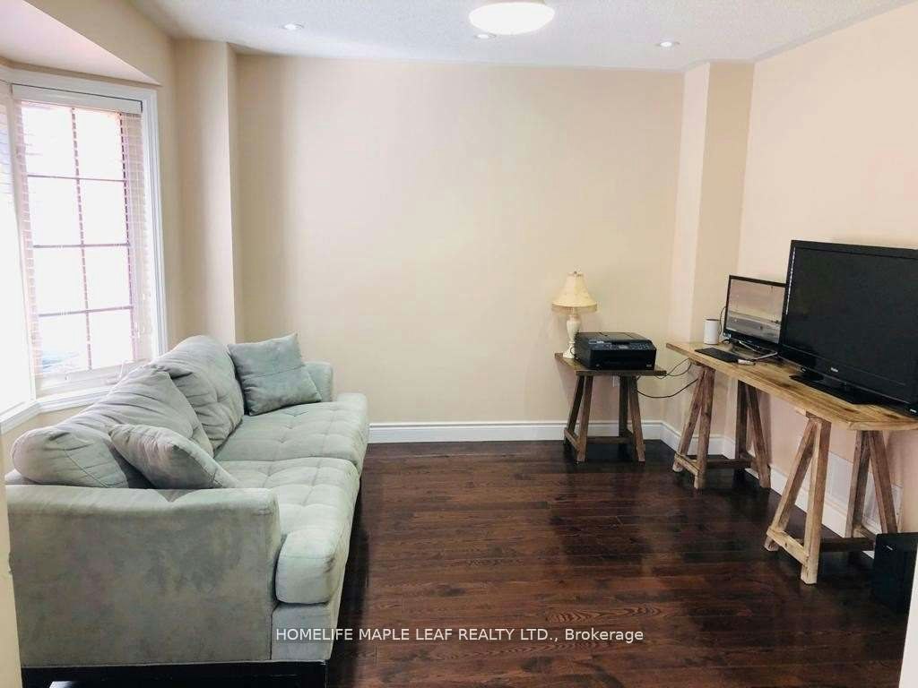 1758 Westbridge Way, Mississauga, ON, L5N 7S6 - 4