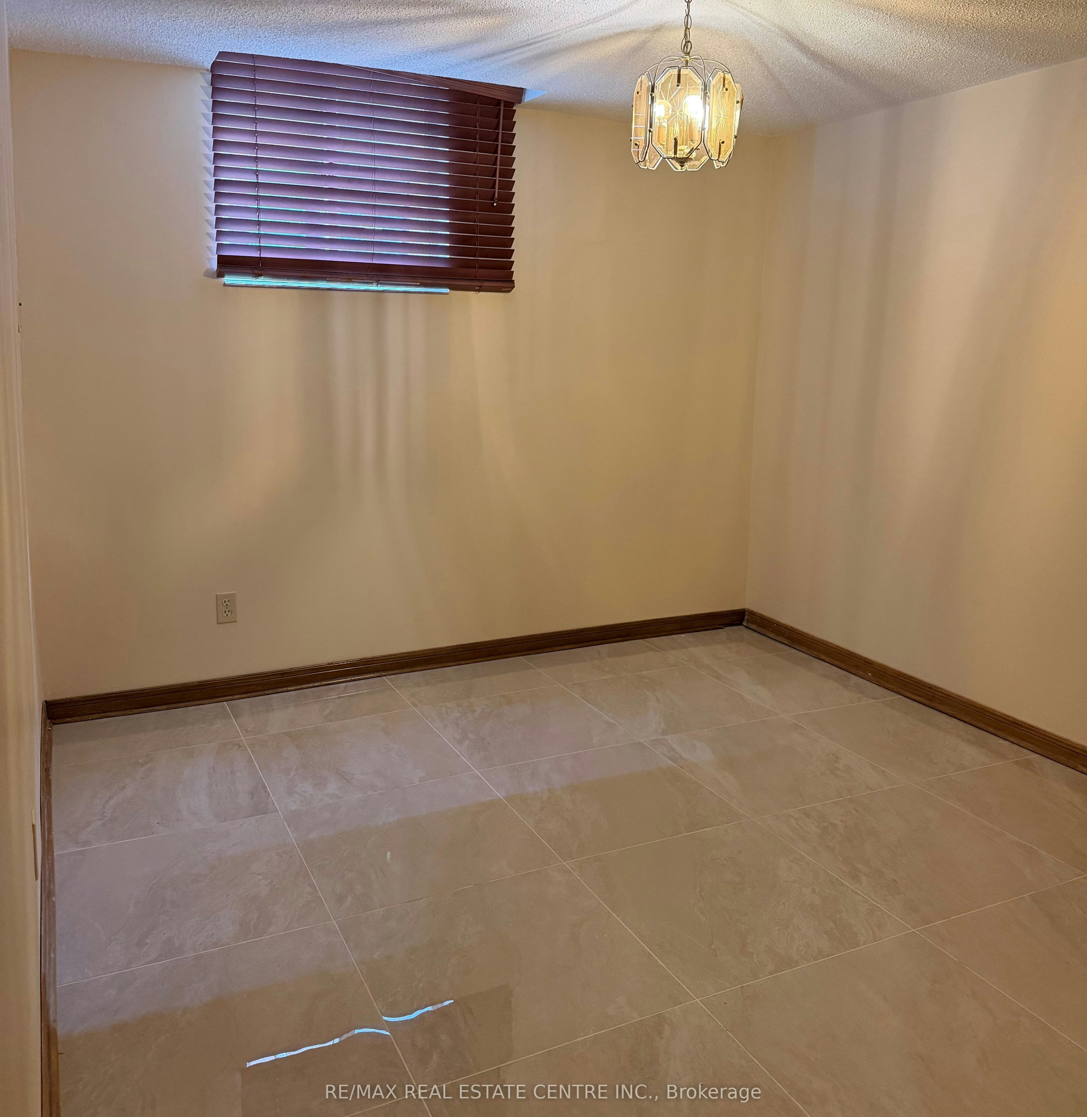 4175 Starlight Crescent, Mississauga, ON, L4W 4R1 - 7