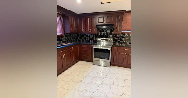 4175 Starlight Crescent, Mississauga, ON, L4W 4R1 - 6