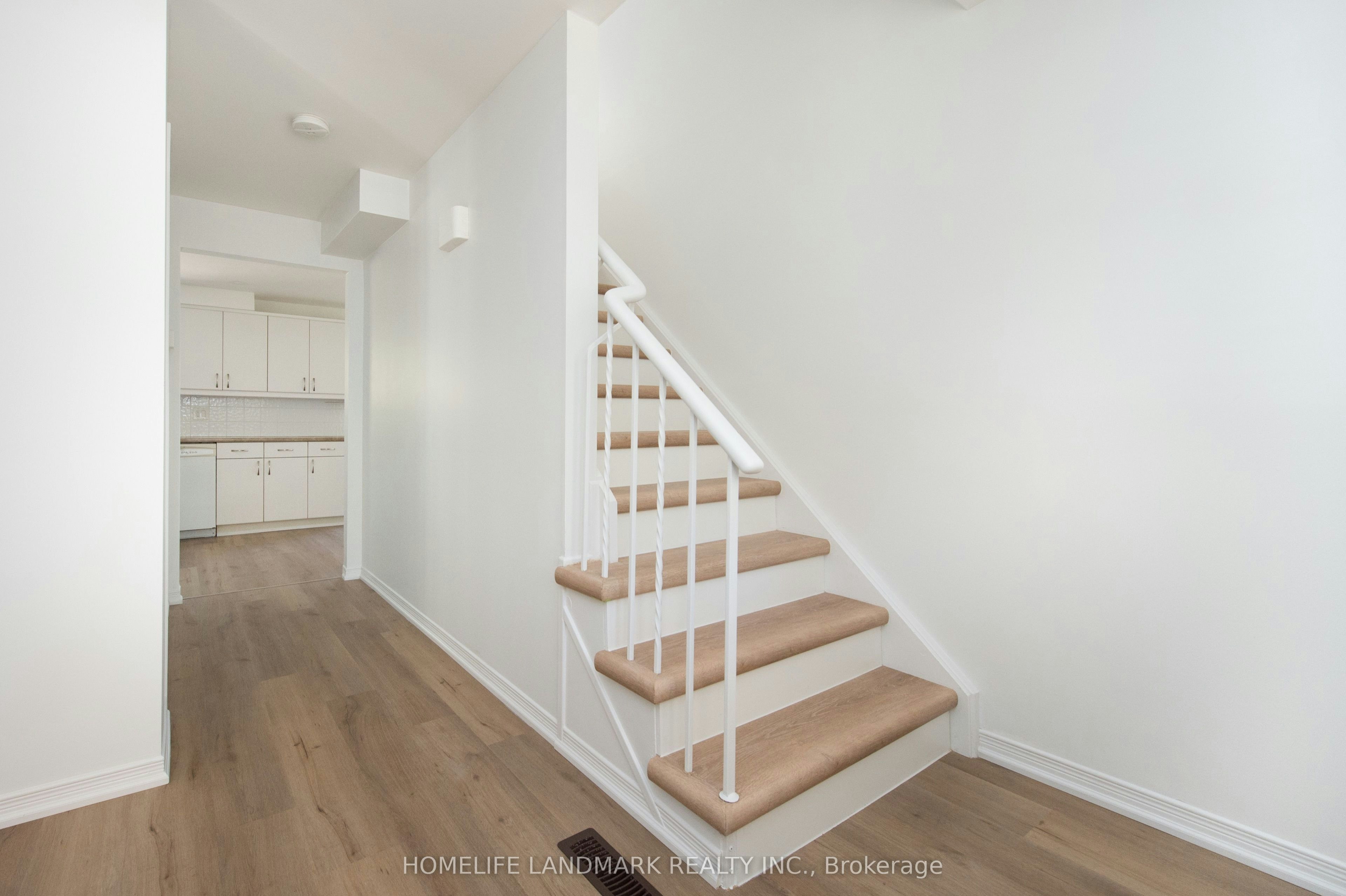 193 Chebucto Drive E, Oakville, ON, L6J 5R1 - 14