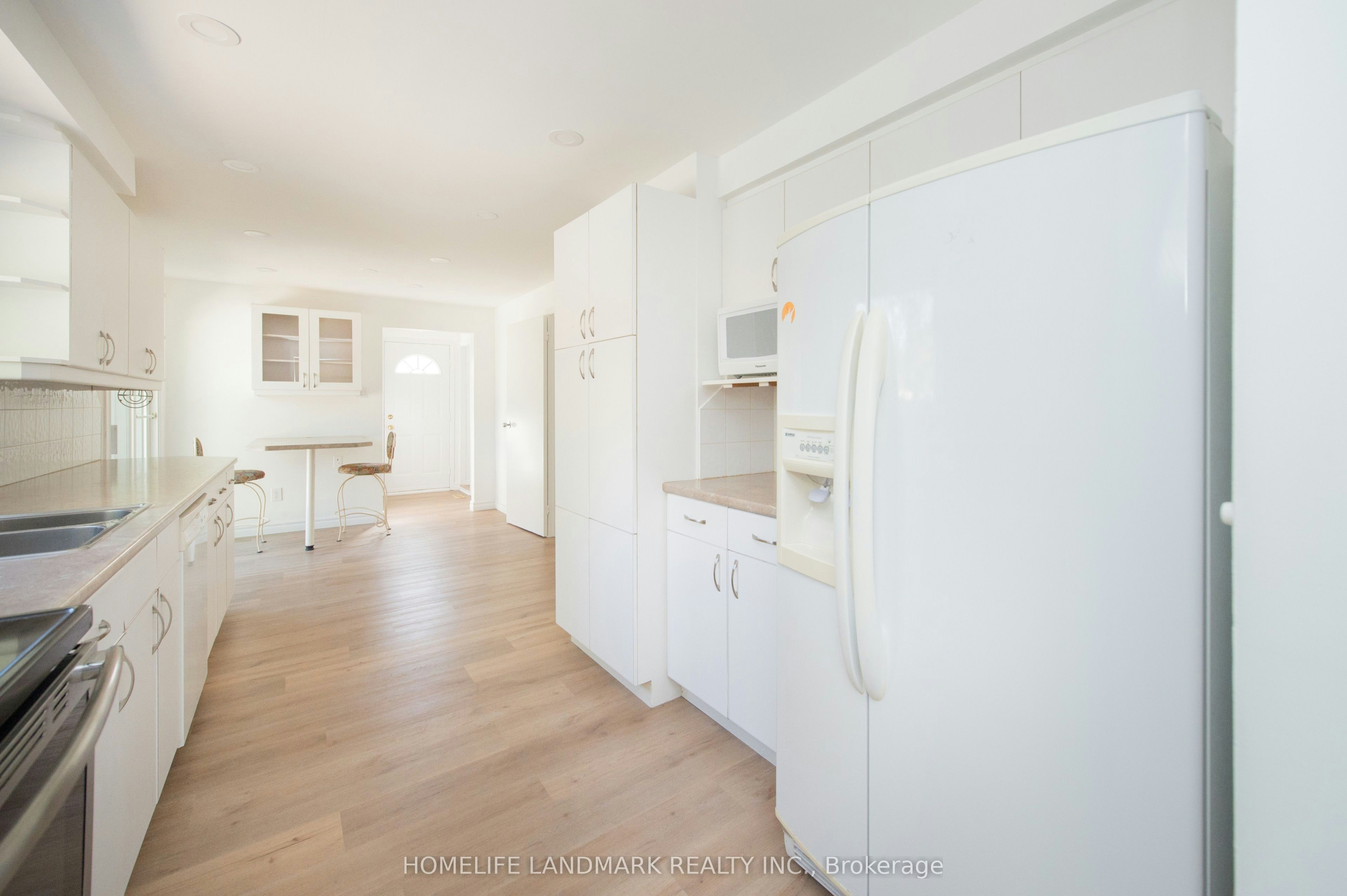 193 Chebucto Drive E, Oakville, ON, L6J 5R1 - 16