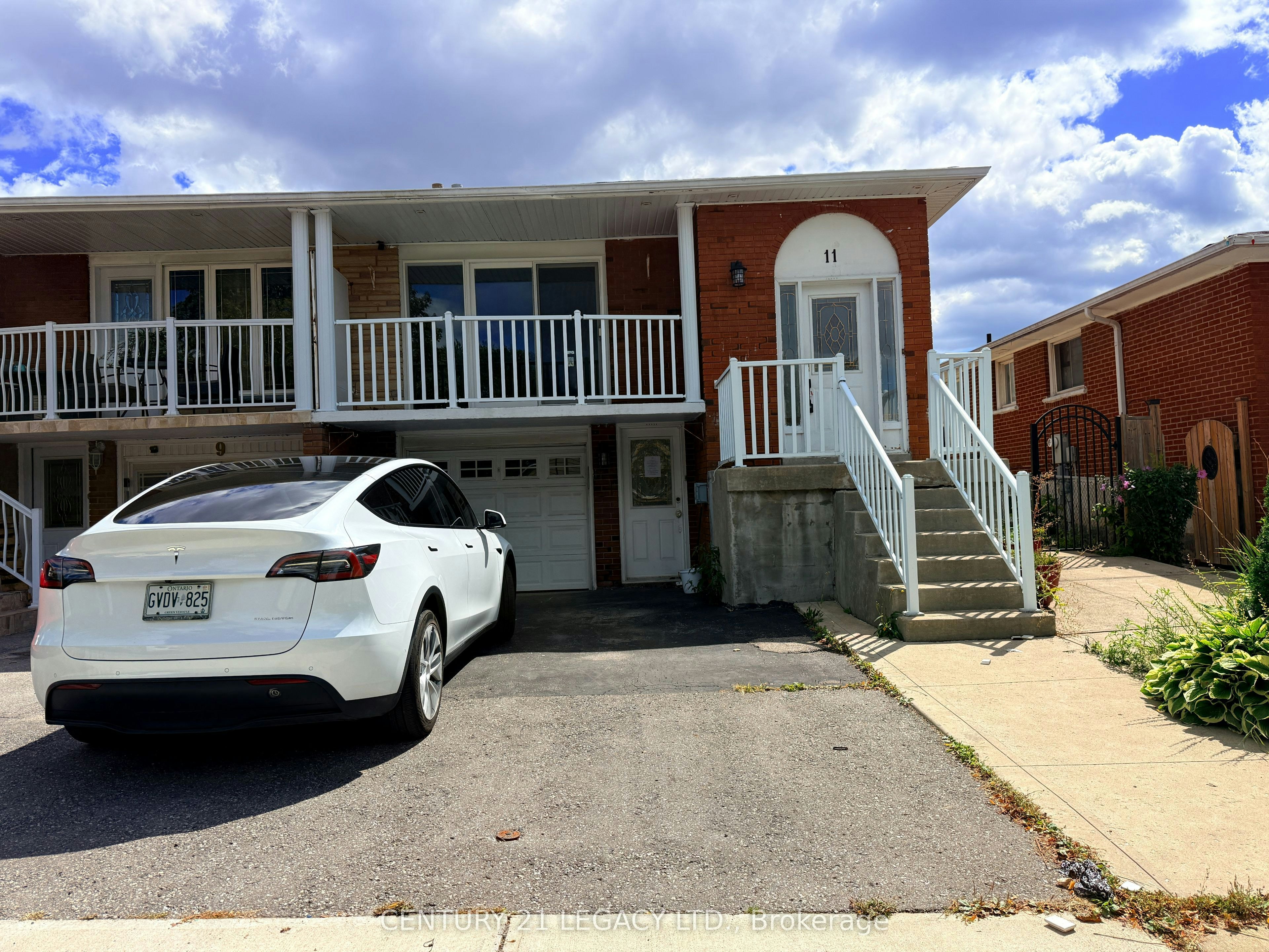 11 Tolton Drive, Brampton, ON, L6V 2P9