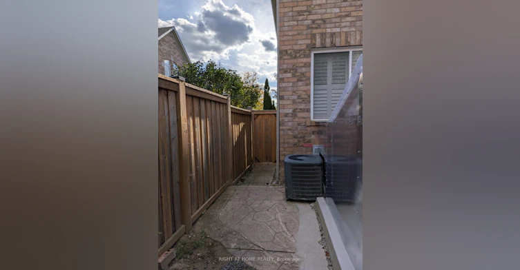 Bsmnt.-5535 Bridgeport Gate, Mississauga, ON, L5M 6N1 - 2