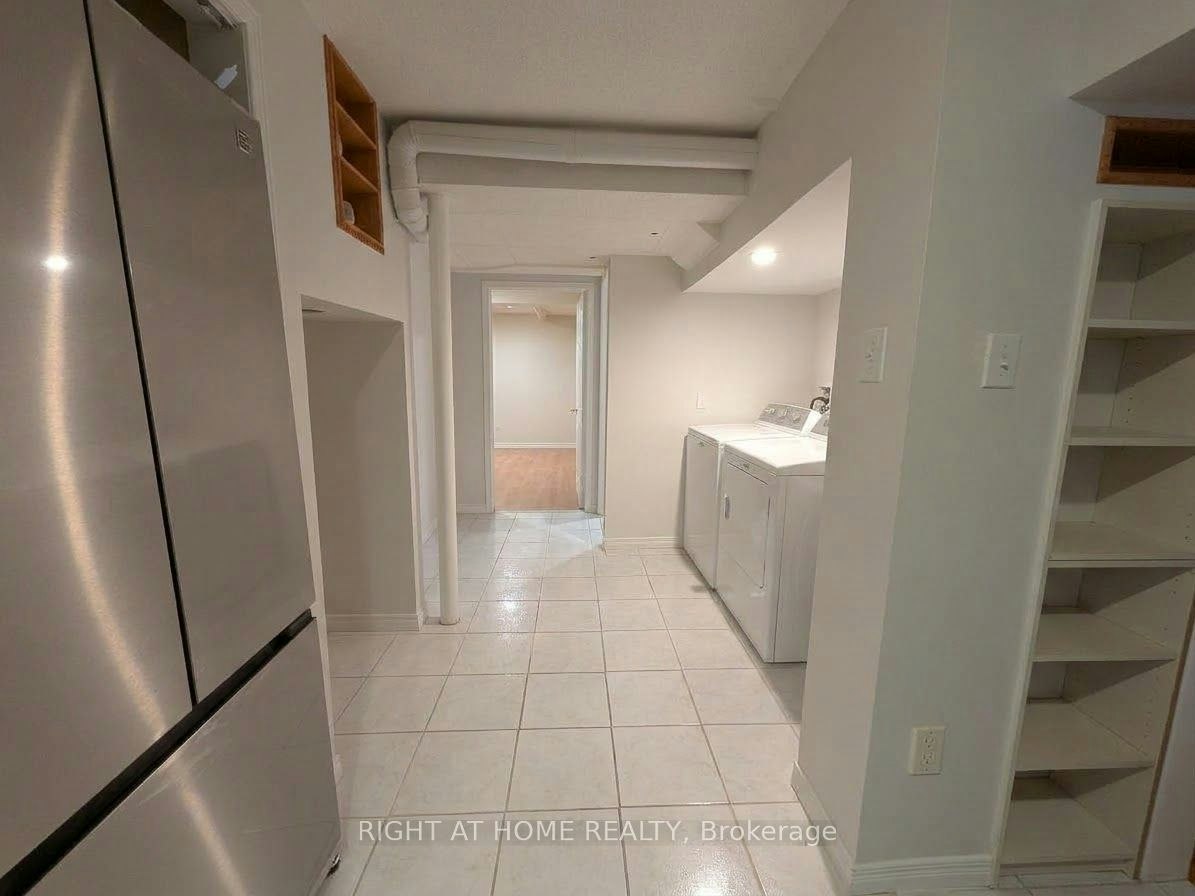 Bsmnt.-5535 Bridgeport Gate, Mississauga, ON, L5M 6N1 - 12