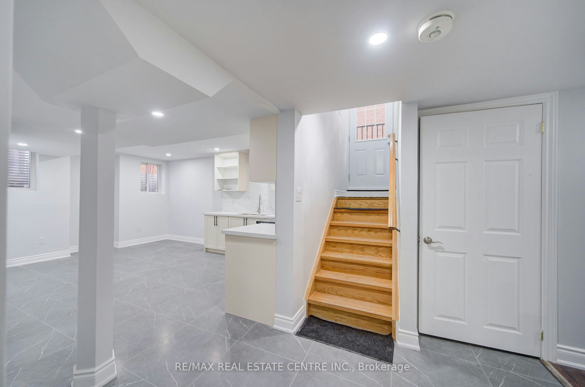 Bsmt-23 Gamson Crescent, Brampton, ON, L6R 0V7 - 6