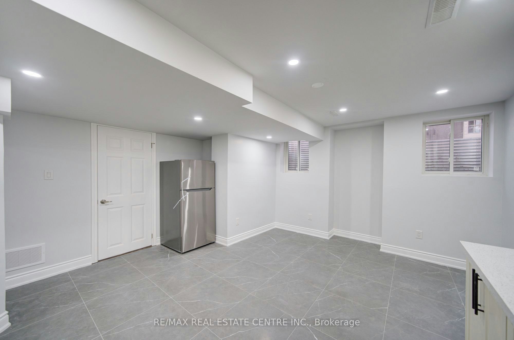 Bsmt-23 Gamson Crescent, Brampton, ON, L6R 0V7 - 9