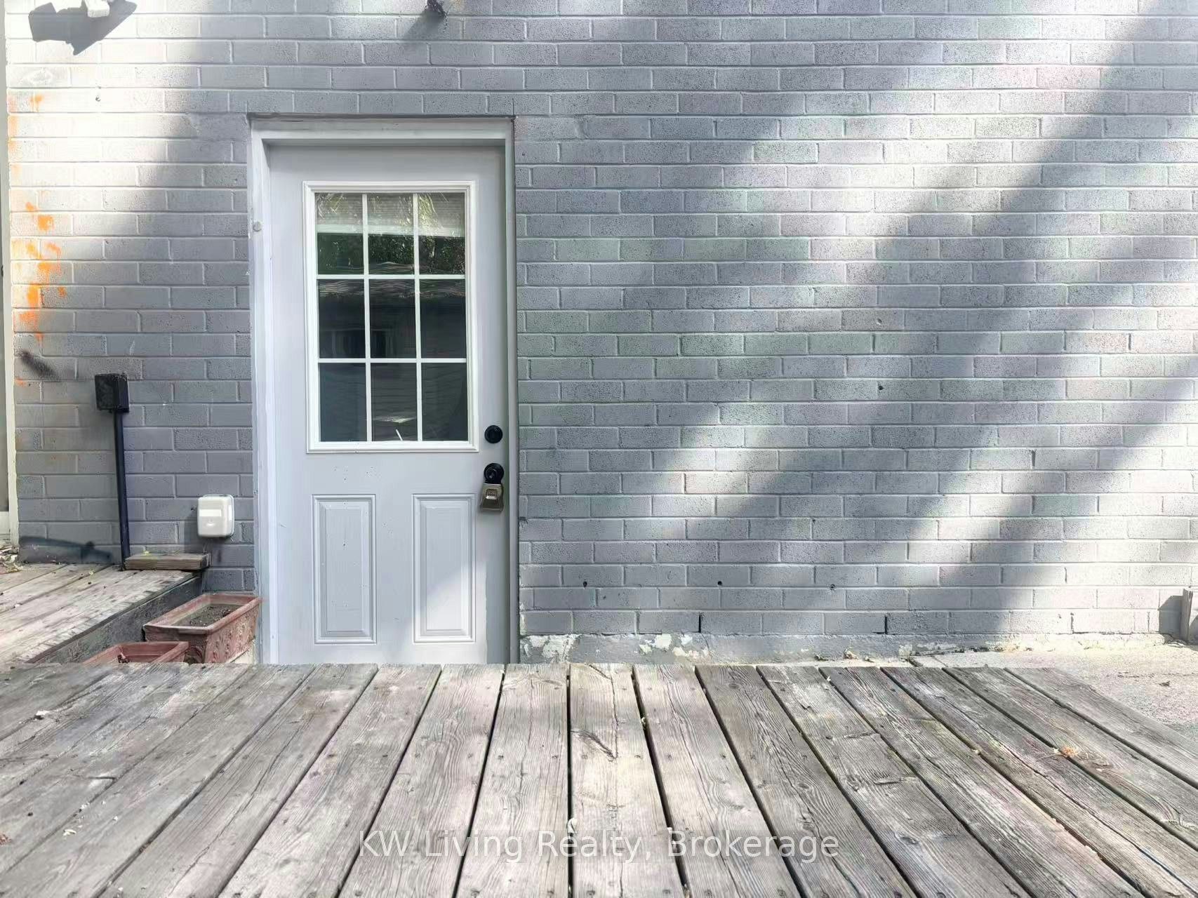 Basement-18 Jensen Square, Brampton, ON, L6S 2N2 2