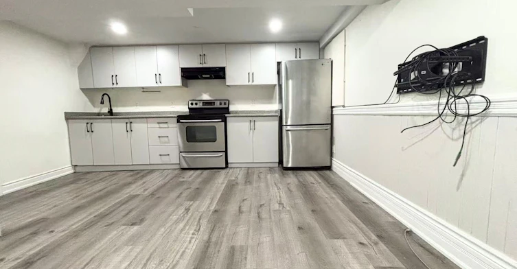 Basement-18 Jensen Square, Brampton, ON, L6S 2N2 - 8