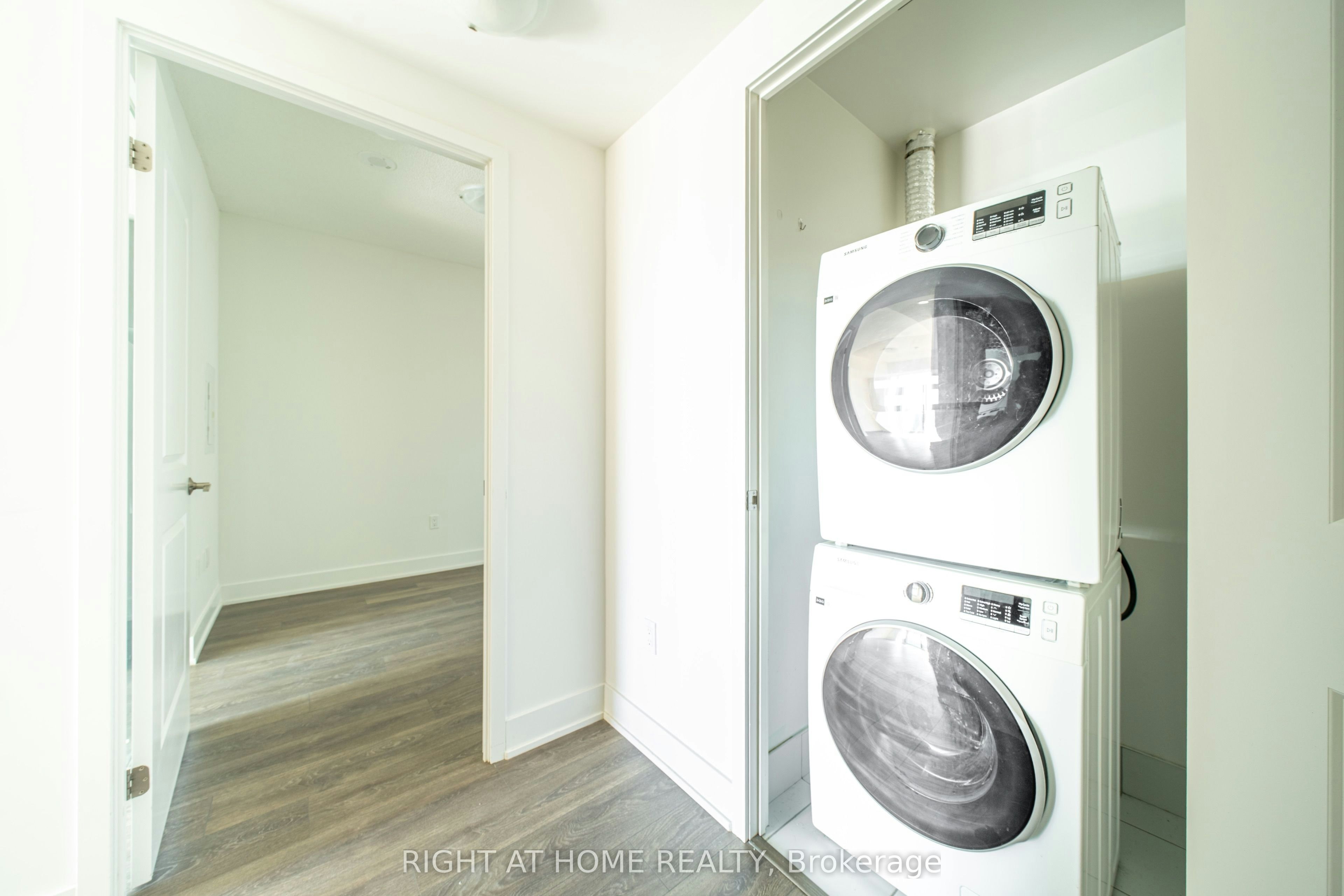 1310-204 Burnhamthorpe Road E, Mississauga, ON, L5A 0B3 - 21