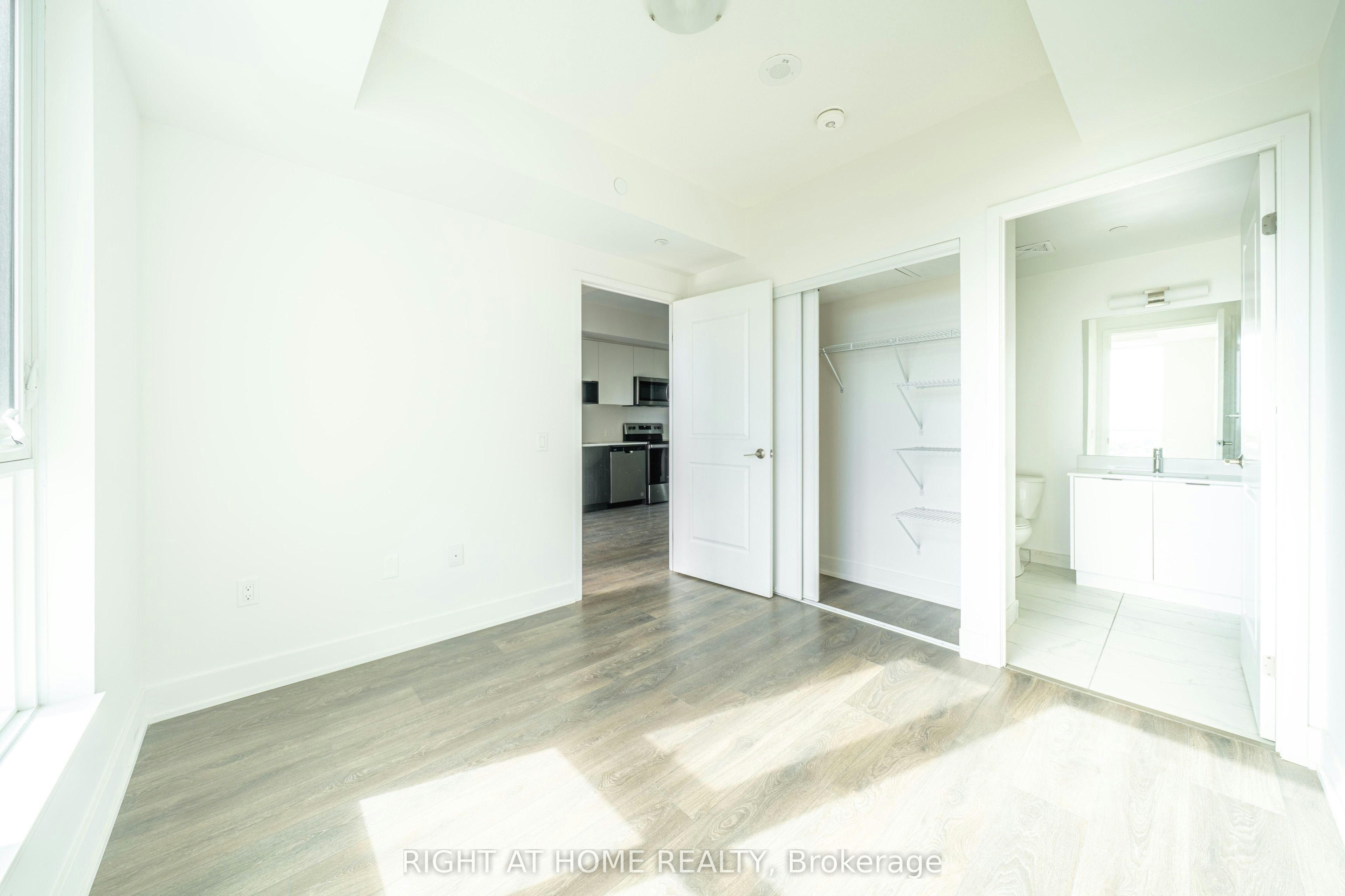 1310-204 Burnhamthorpe Road E, Mississauga, ON, L5A 0B3 - 13