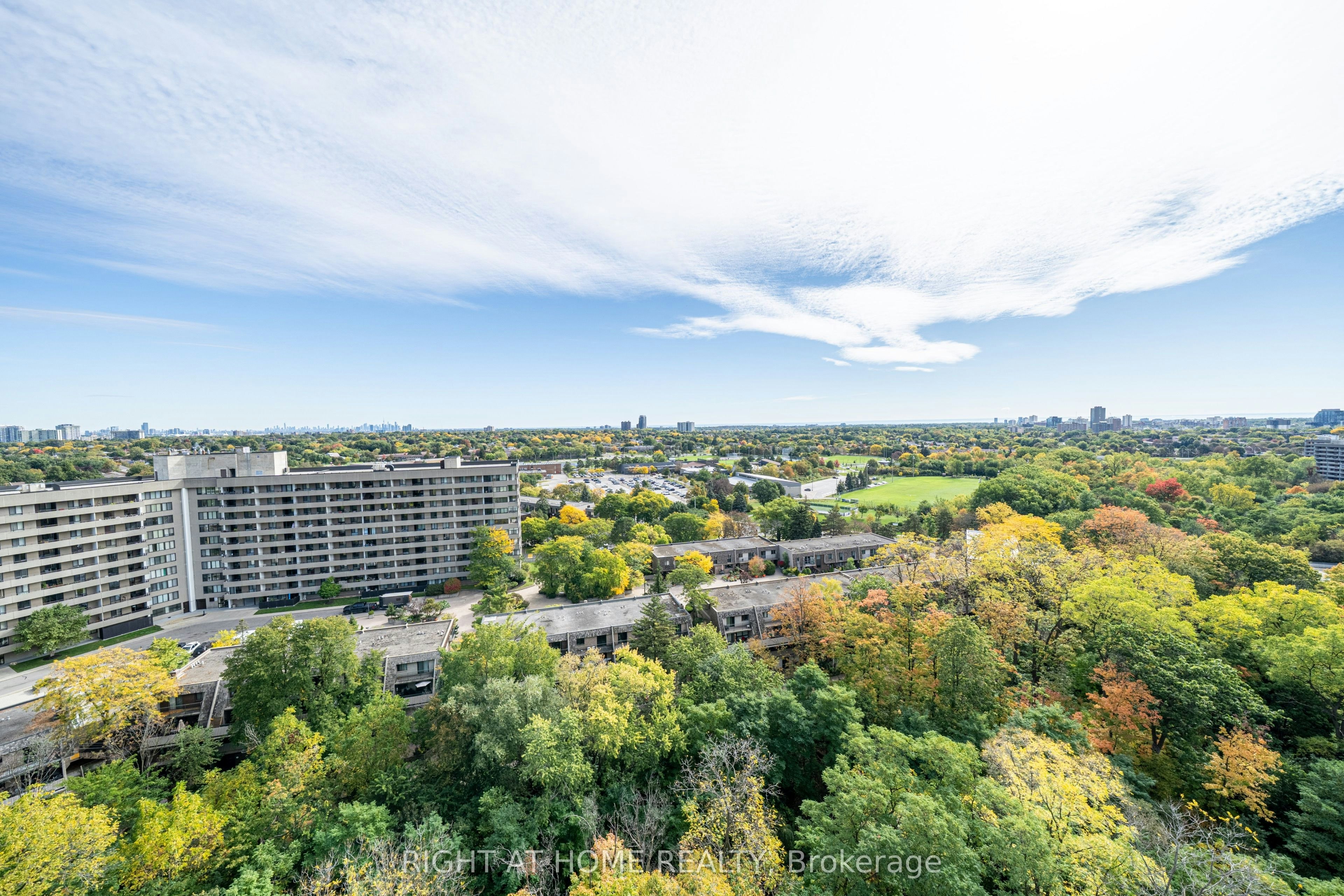 1310-204 Burnhamthorpe Road E, Mississauga, ON, L5A 0B3 - 25