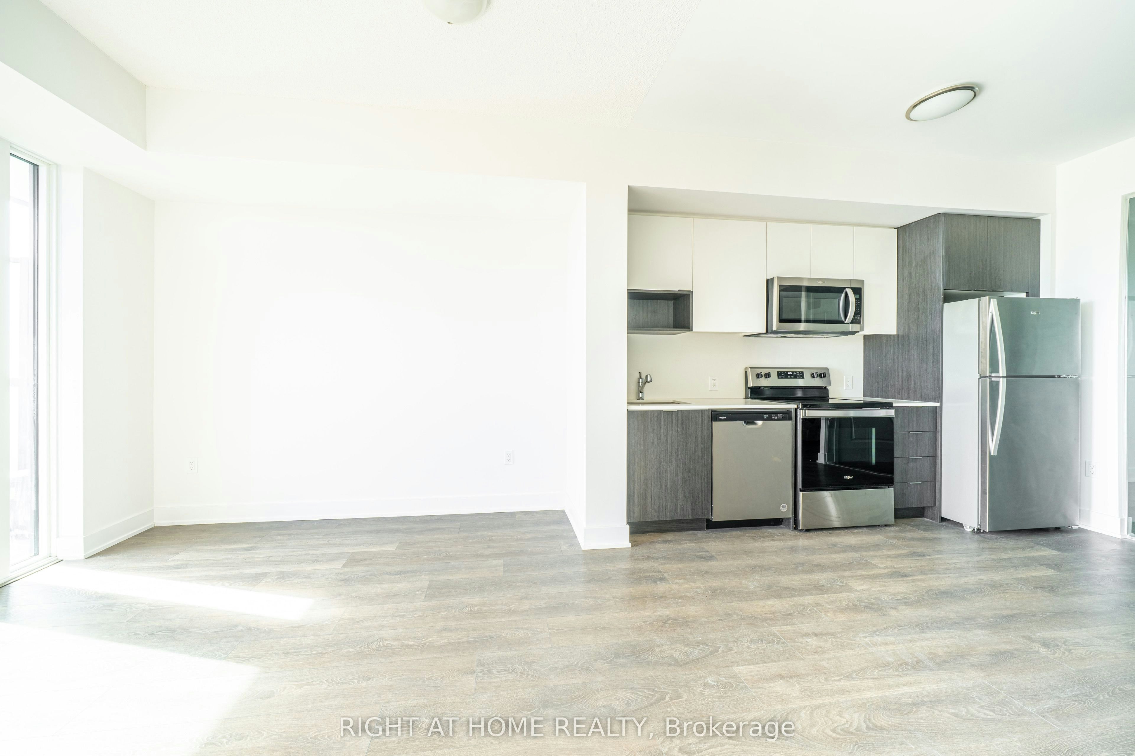 1310-204 Burnhamthorpe Road E, Mississauga, ON, L5A 0B3 - 6
