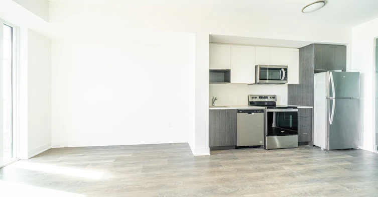 1310-204 Burnhamthorpe Road E, Mississauga, ON, L5A 0B3 - 6