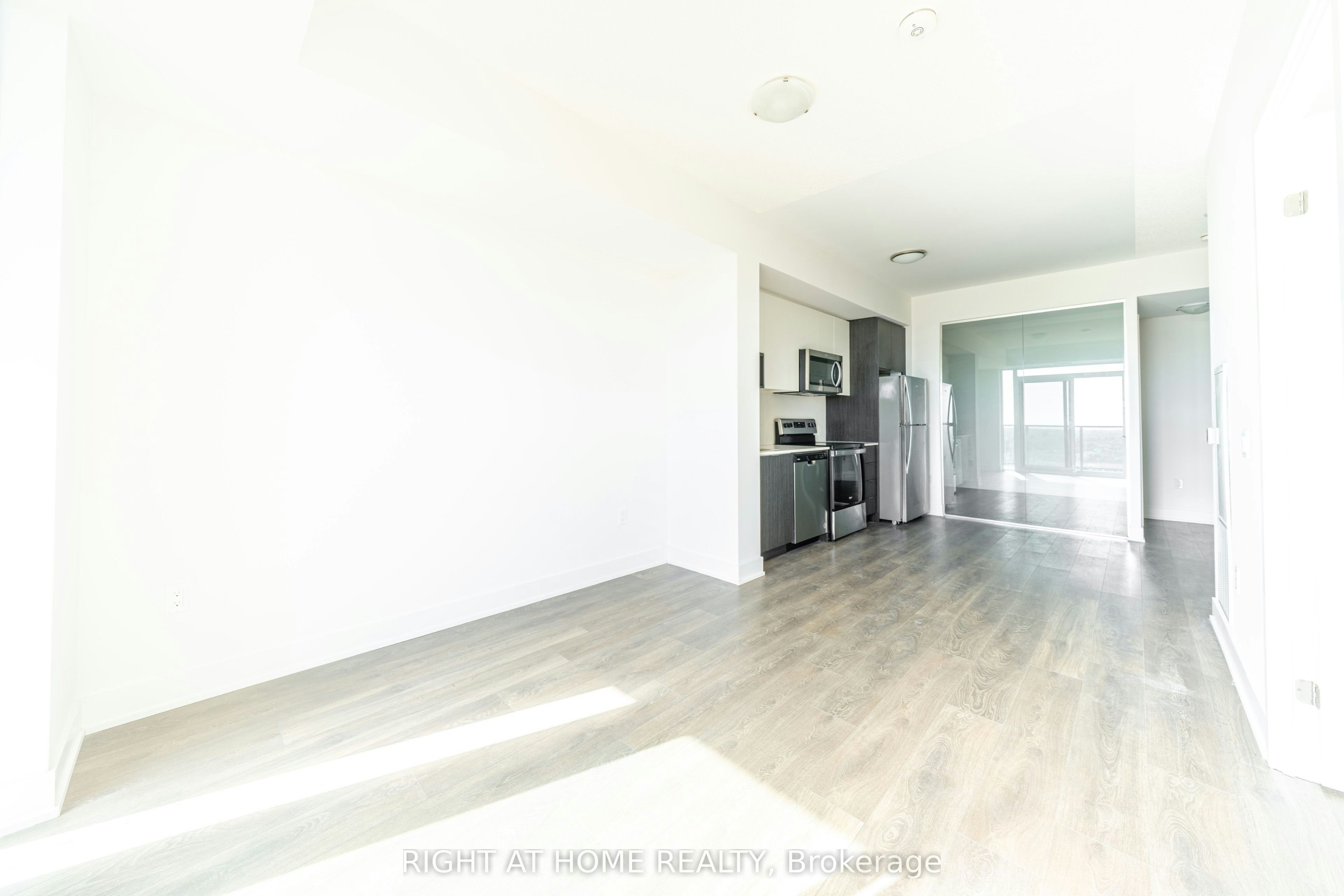 1310-204 Burnhamthorpe Road E, Mississauga, ON, L5A 0B3 - 8