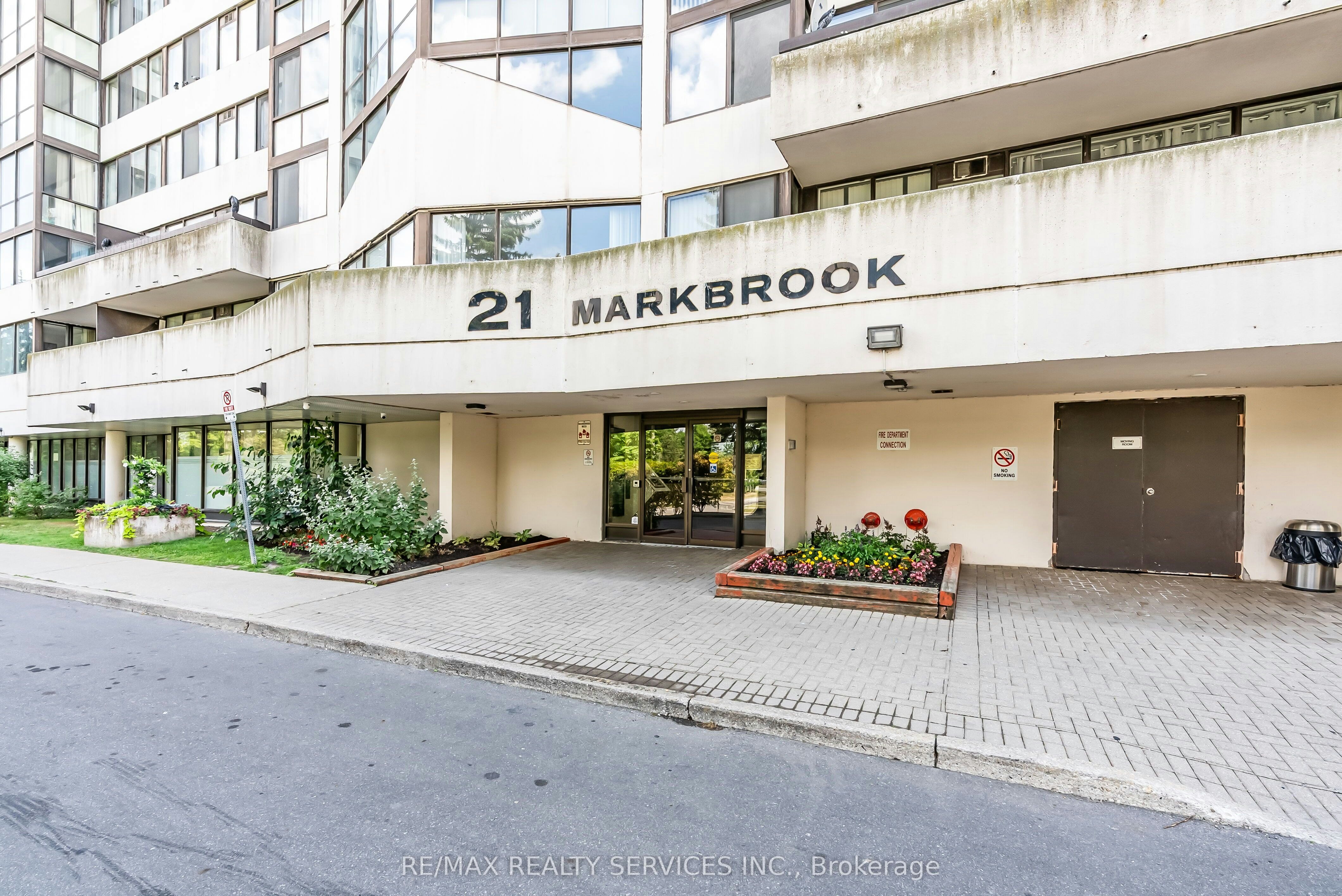 306-21 Markbrook Lane N, Toronto, ON, M9V 5E4 - 5