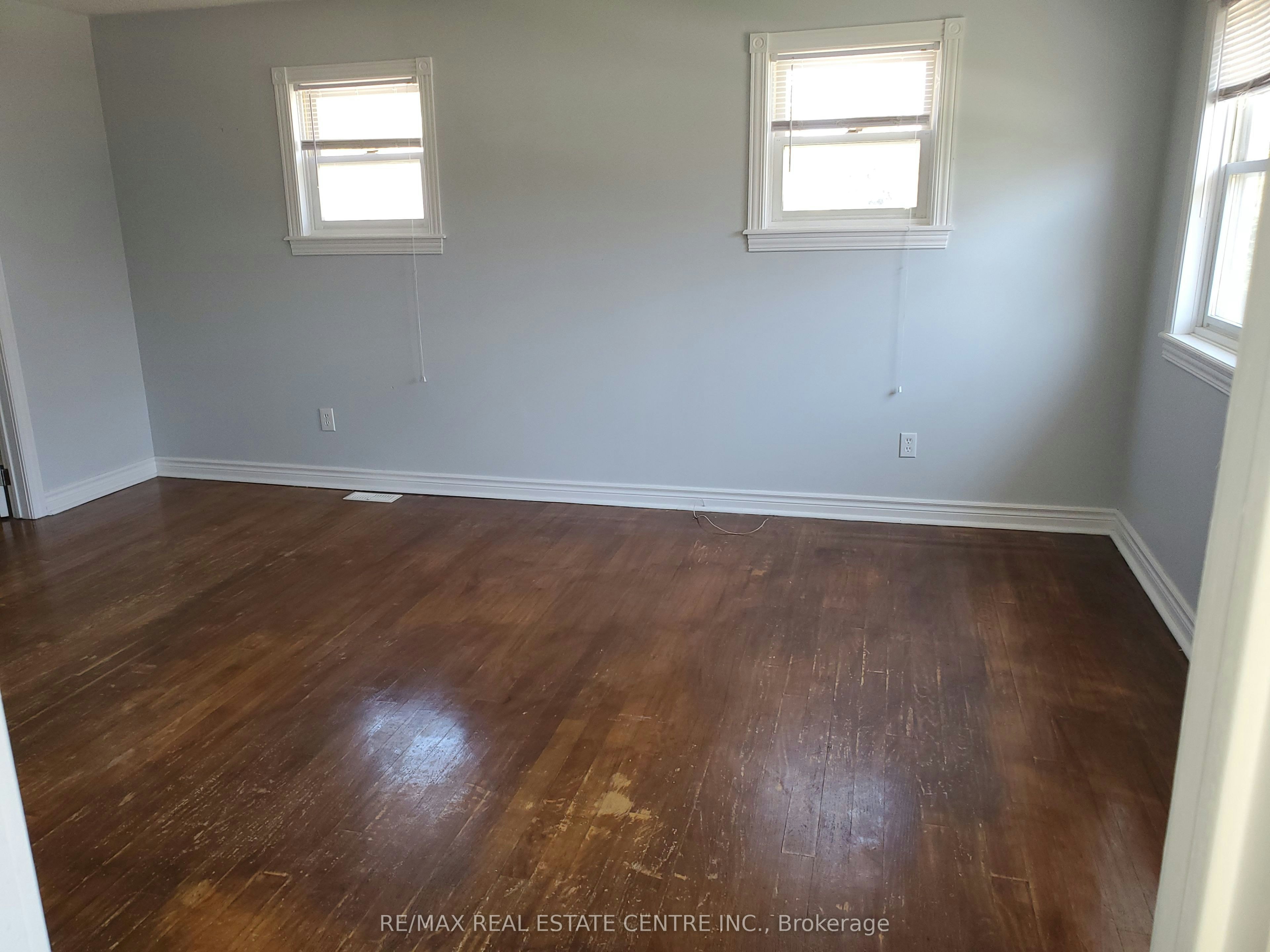 1077 Selby Avenue, Oakville, ON, L6L 2M4 - 30
