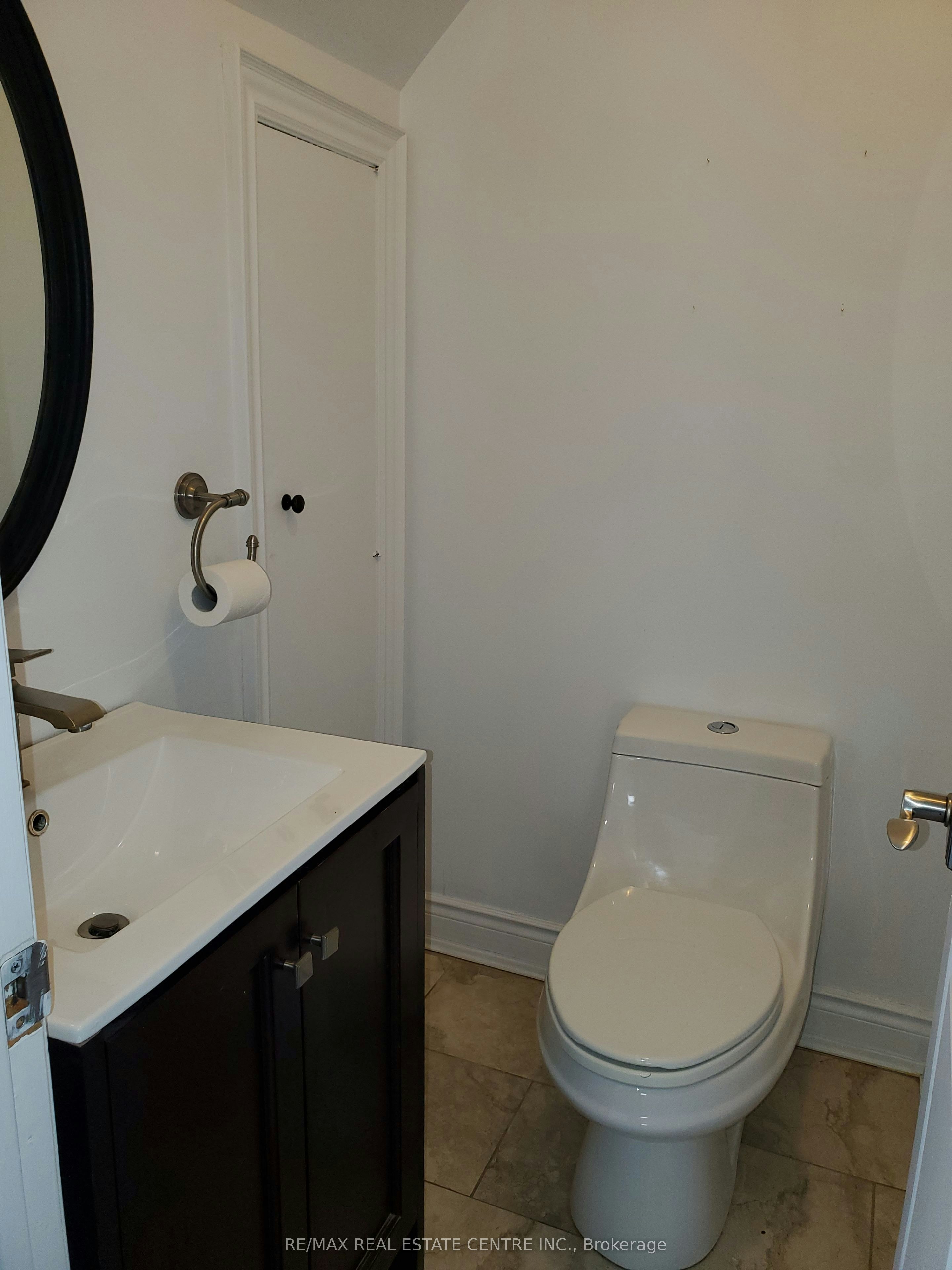 1077 Selby Avenue, Oakville, ON, L6L 2M4 - 19