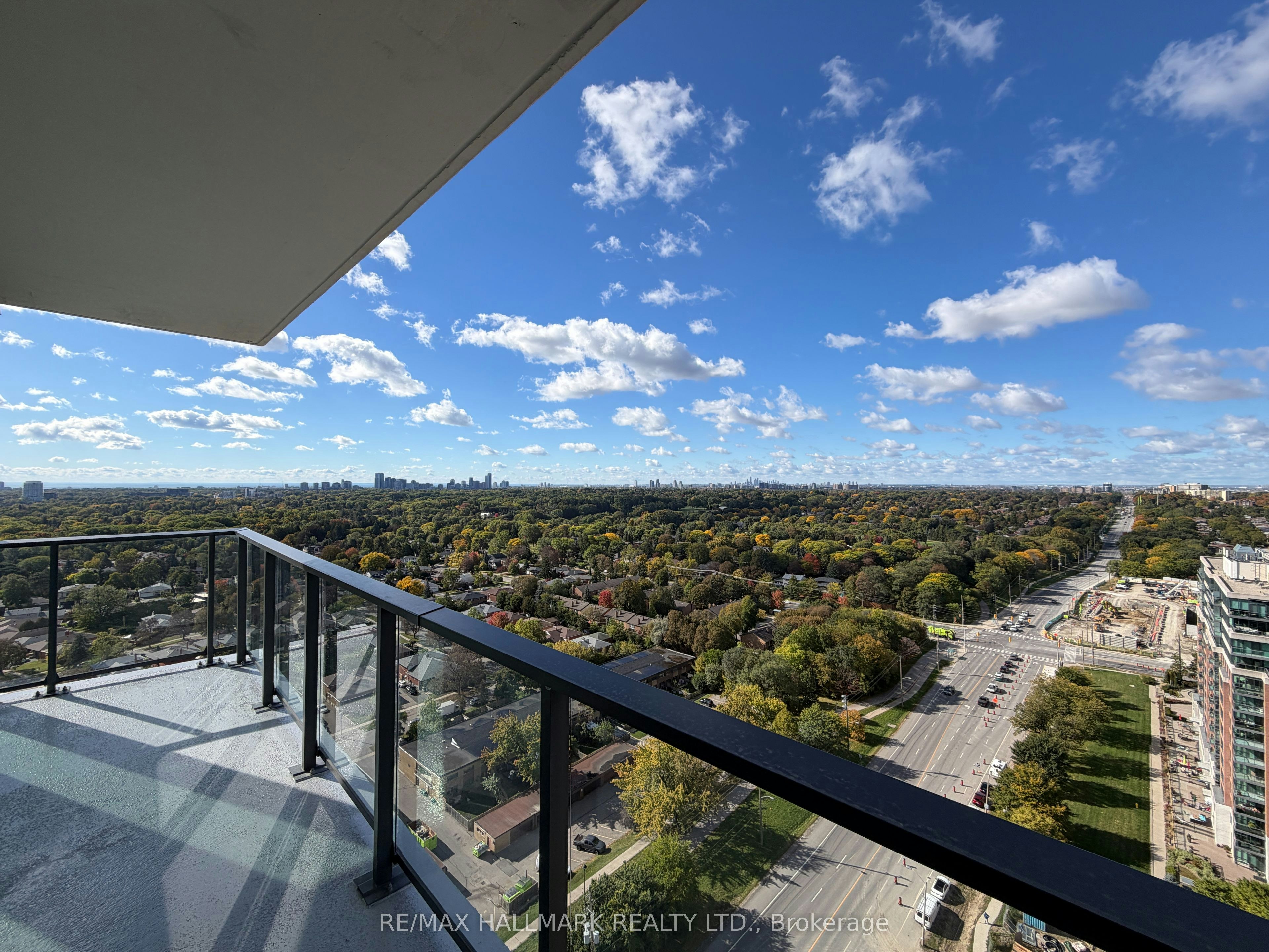 2310-4010 Eglinton Avenue W, Toronto, ON, M9A 4M2 - 11
