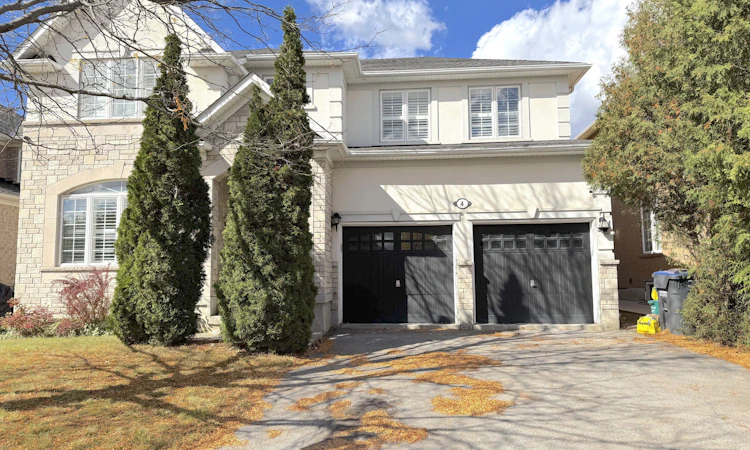 4 Serviceberry Crescent