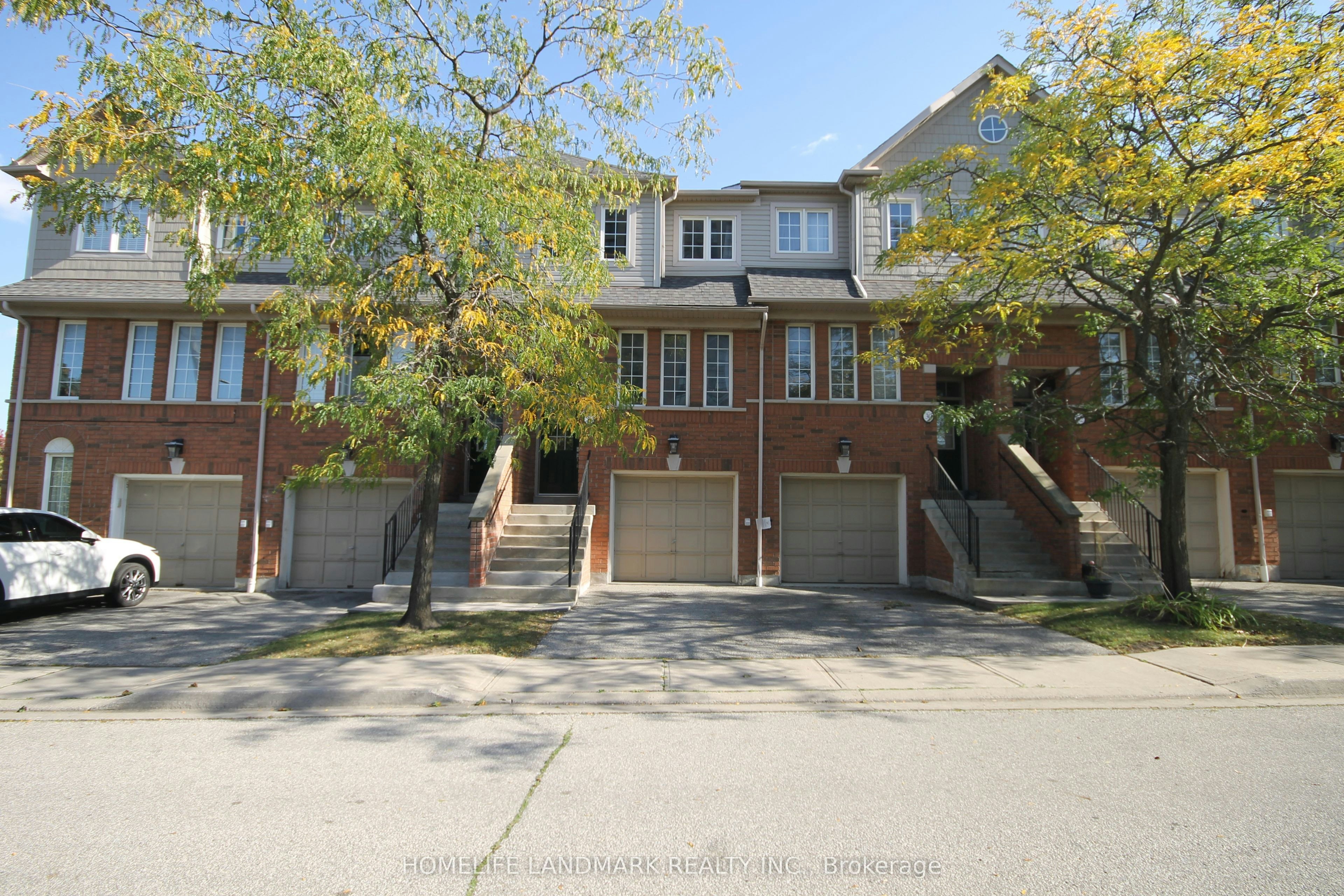 28-4950 Albina Way, Mississauga, ON, L4Z 4J4
