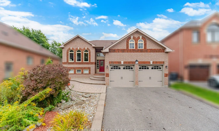 19 Amberdale Court