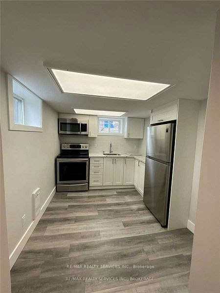 Lower-24 Morpeth Road, Brampton, ON, L6W 2Z2 2