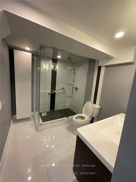 Lower-24 Morpeth Road, Brampton, ON, L6W 2Z2 4
